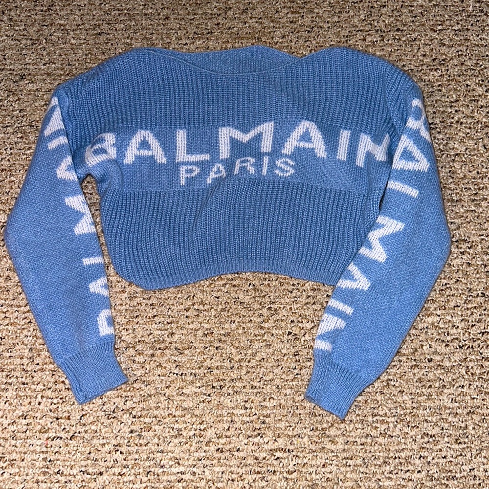 Blue crop sweater